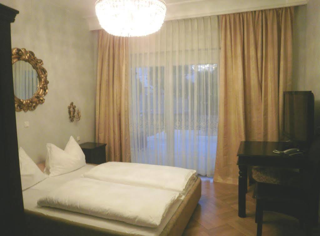 Stadtvilla Auerhahn 버클라브레크 외부 사진
